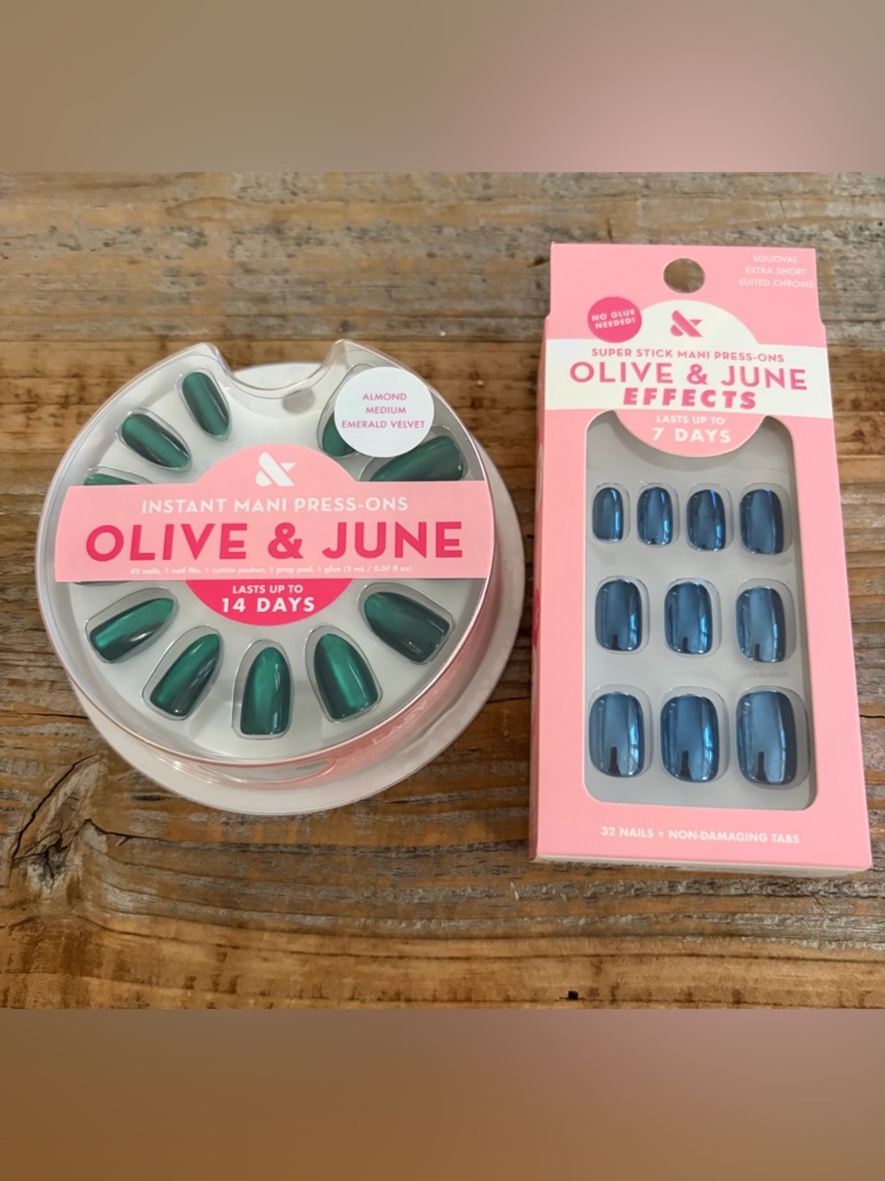 Olive & June Press-On Nail Duo — Emerald Green & Deep Blue Shades